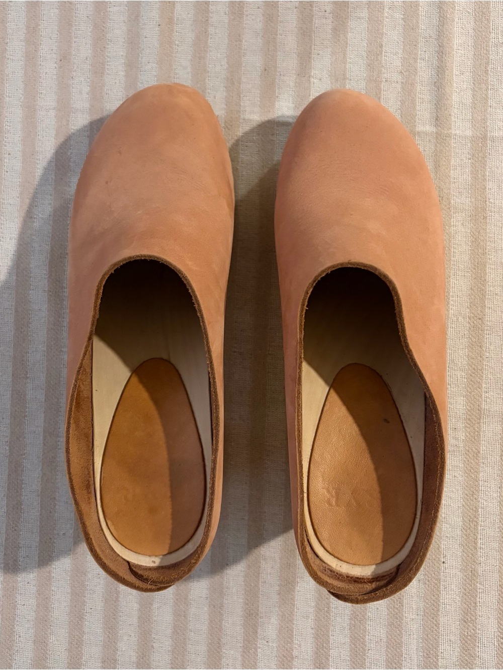 Bryr Chloe Nubuck Heel Clog in Clay